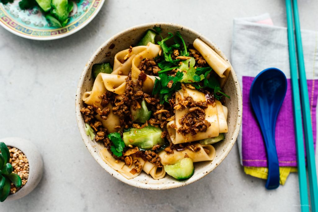 zha jiang mian | www.iamafoodblog.com